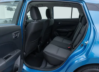 Exterior photo: Suzuki Swift GLX