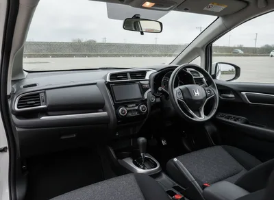 Exterior photo: Honda Fit e:HEV Home
