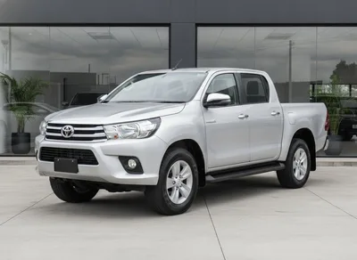 Exterior photo: Toyota Hilux SR5 Double Cab