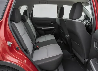 Exterior photo: Suzuki Vitara Brezza GLX