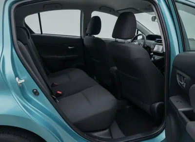 Exterior photo: Toyota Aqua S